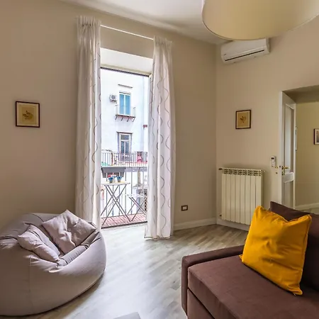 Apartment Heartbeat By Napoliapartments Naples